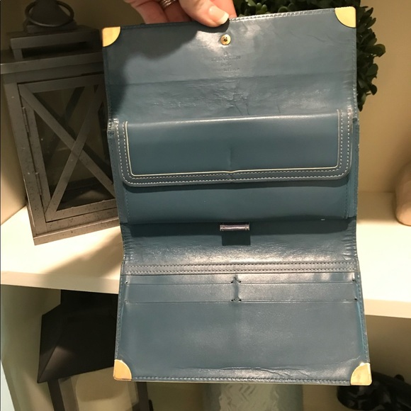 💯 Auth Louis Vuitton Blue International Wallet - Picture 5 of 8
